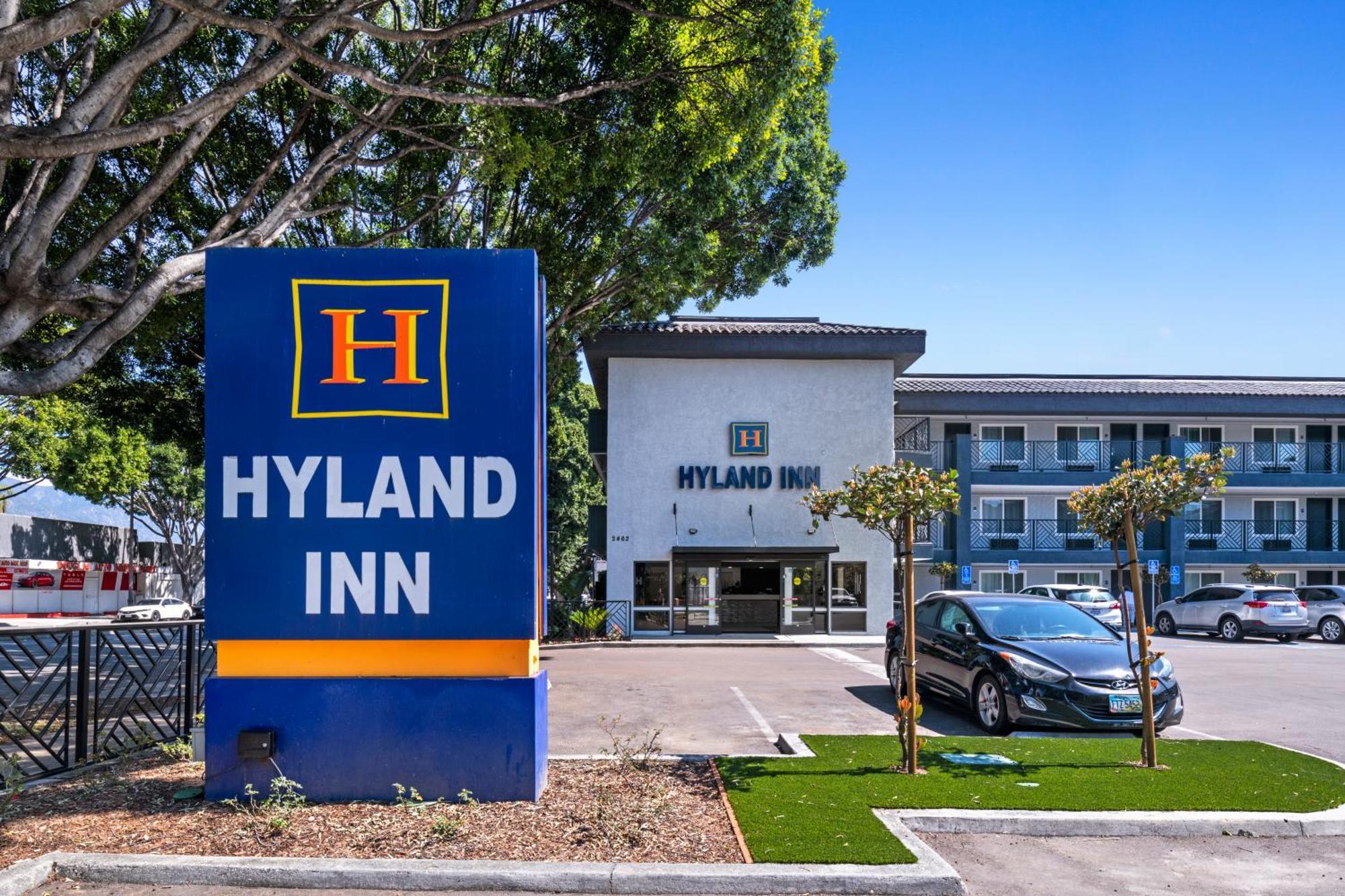 Hotel Hyland Near Civic Center 2*