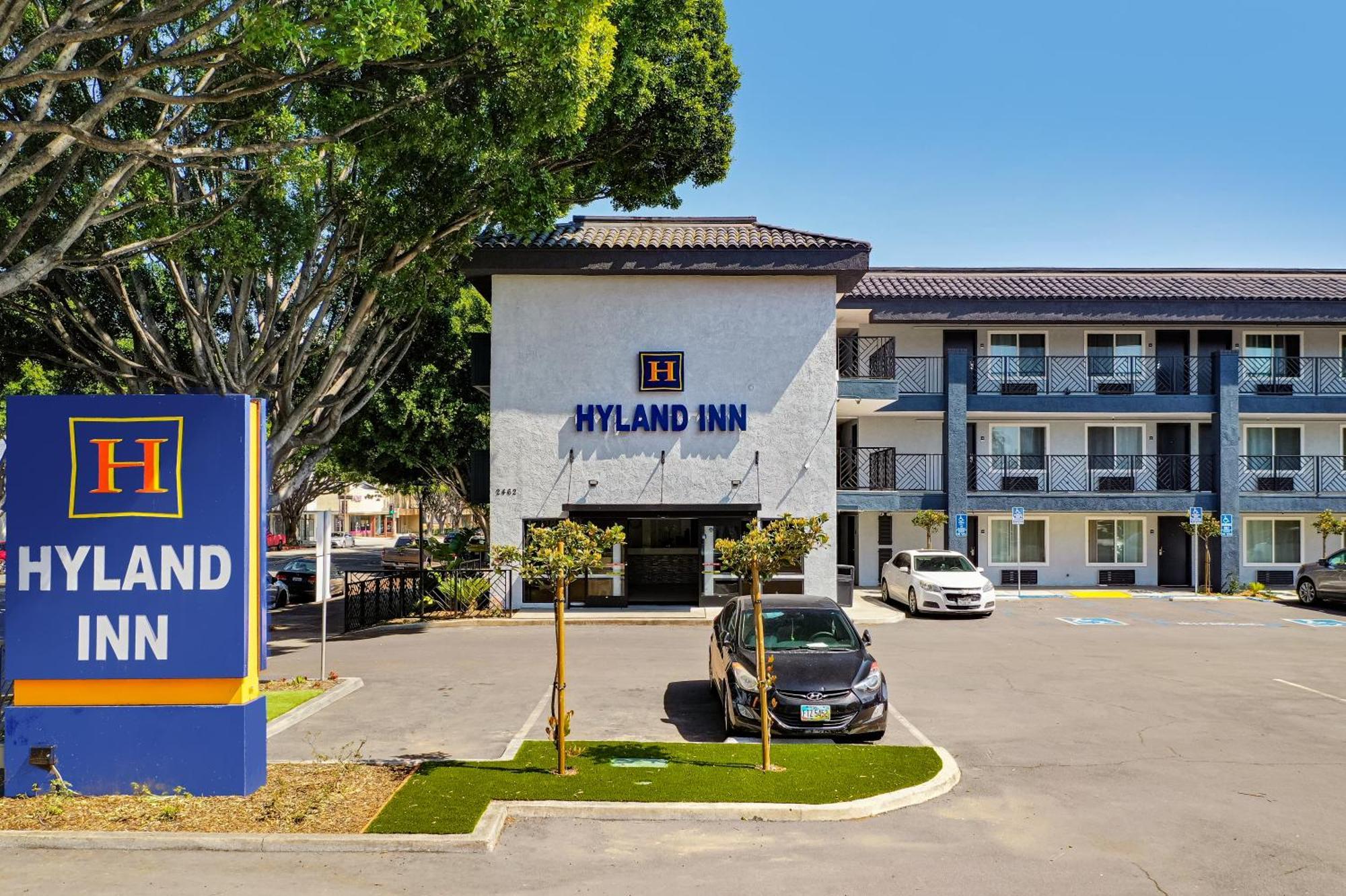 Hotel Hyland Near Civic Center 2*
